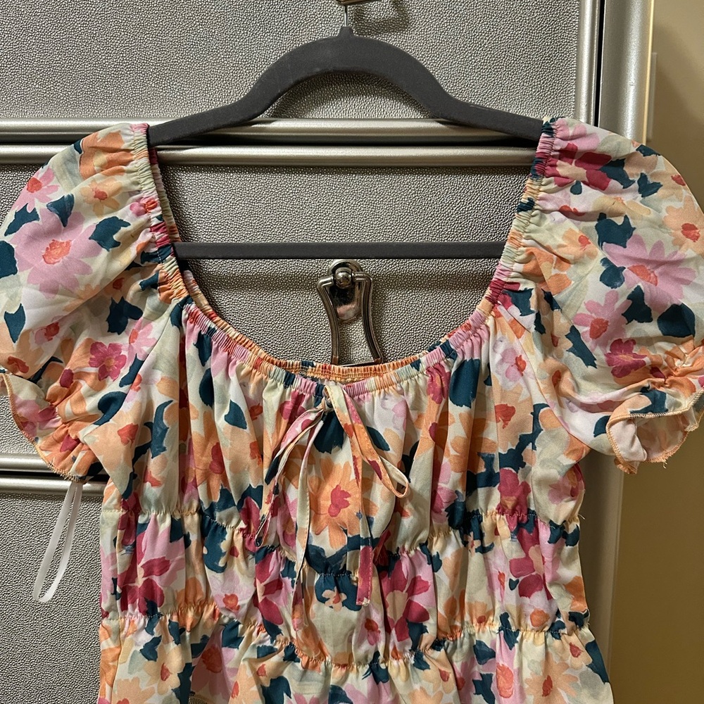 Floral Multicolor Women's Top - Picture 5 of 6